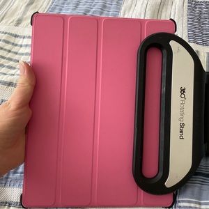 iPad 2nd Generation 32GB collector item with case, stand and brand new charger